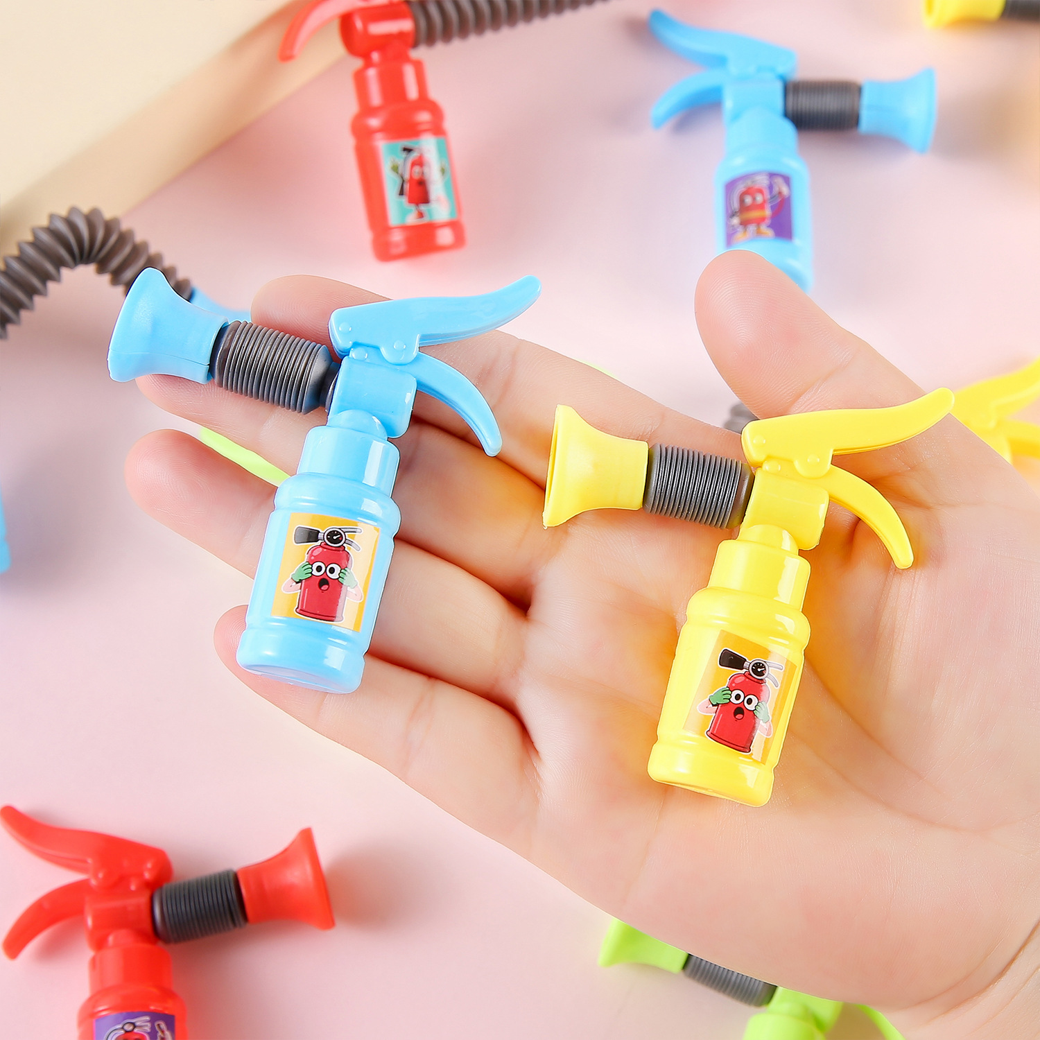 Creative stretchable mini fire - مراجعة Fire Extinguisher Small وسعره