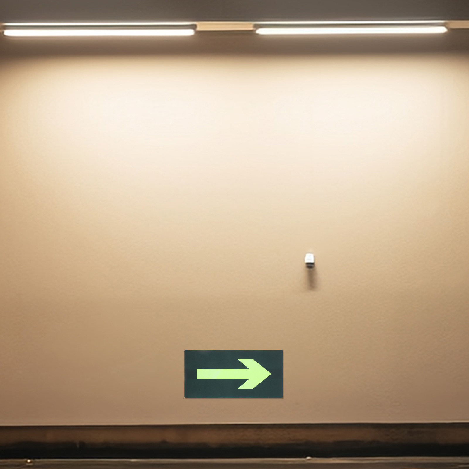 8Pcs Fire Evacuation Arrow Sti - مراجعة Emergency Exit Sign وسعره