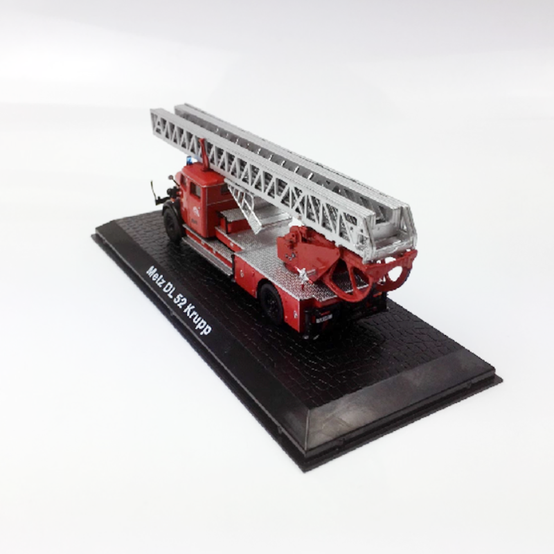 Diecast 1:72 Scale Metz DL 52  - مراجعة Fire Escape Ladder وسعره